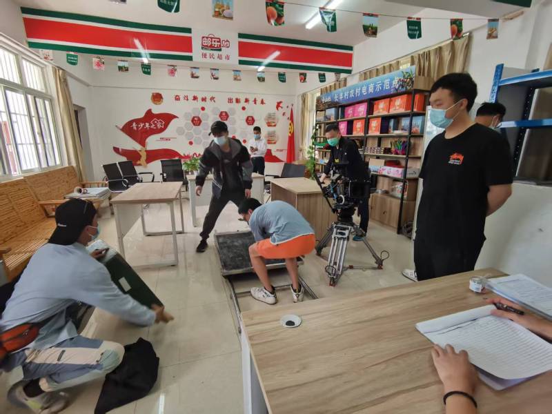 天长市广告片拍摄公司：极简主义践行者，少即是多的视觉哲学